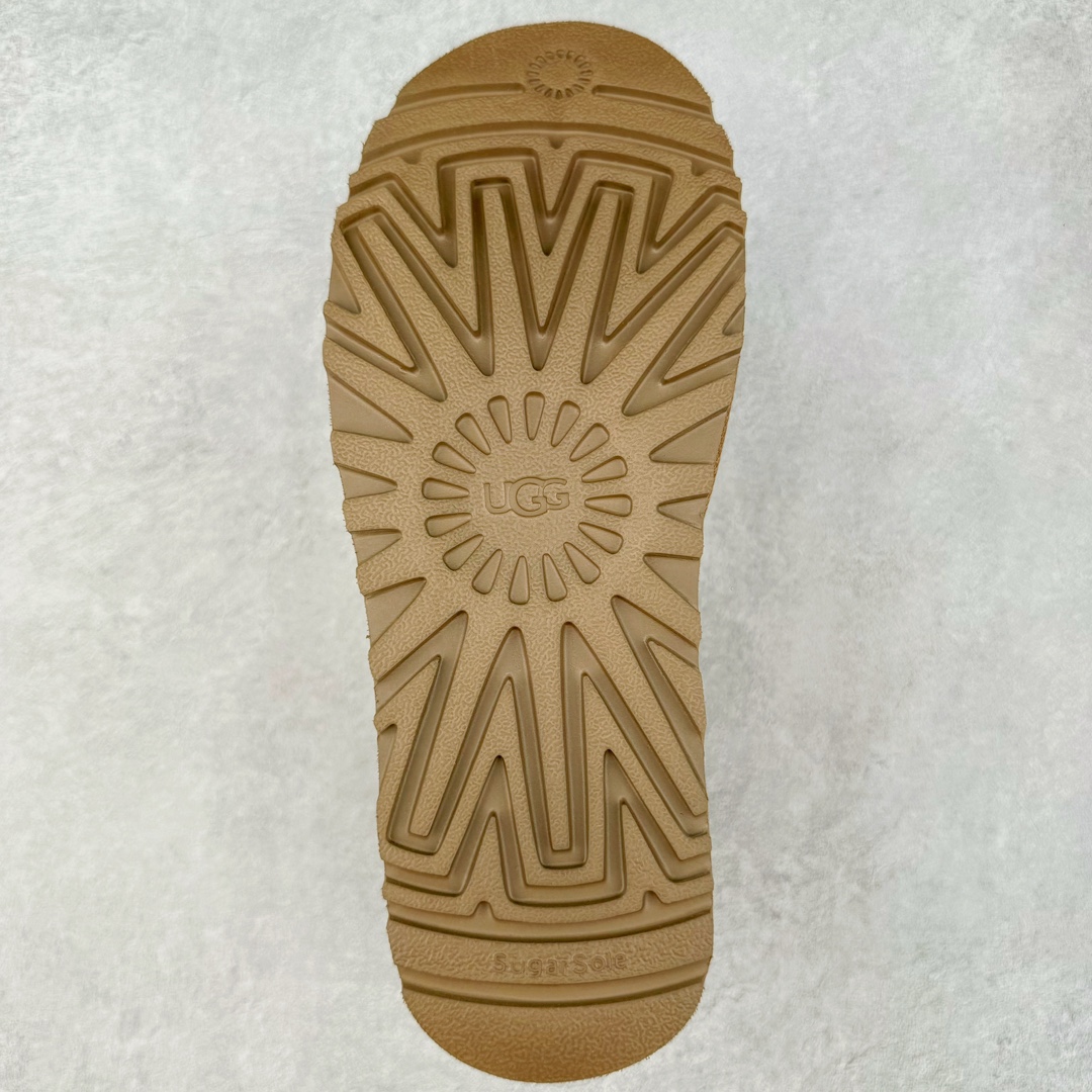 图片[9]-＃CS UGG 6222 经典短筒秋冬羊皮毛一体雪地靴 全鞋采用ZP同厂 隆丰A级澳洲进口羊皮毛一体 品牌代工厂生产线 完全遵循ZP工艺流程 代工厂原厂版师 秉承无原鞋不开发选择 注重每一处细节 市面最正版型 TREADLITE\\\”轻翼\\\”科技外底 轻便/耐用/柔韧/桩型【售后郑重承诺】一个月内若出现重大脱胶/断底等质量问题 直接为您换新！尺码：35 36 37 38 39 40-选品中心