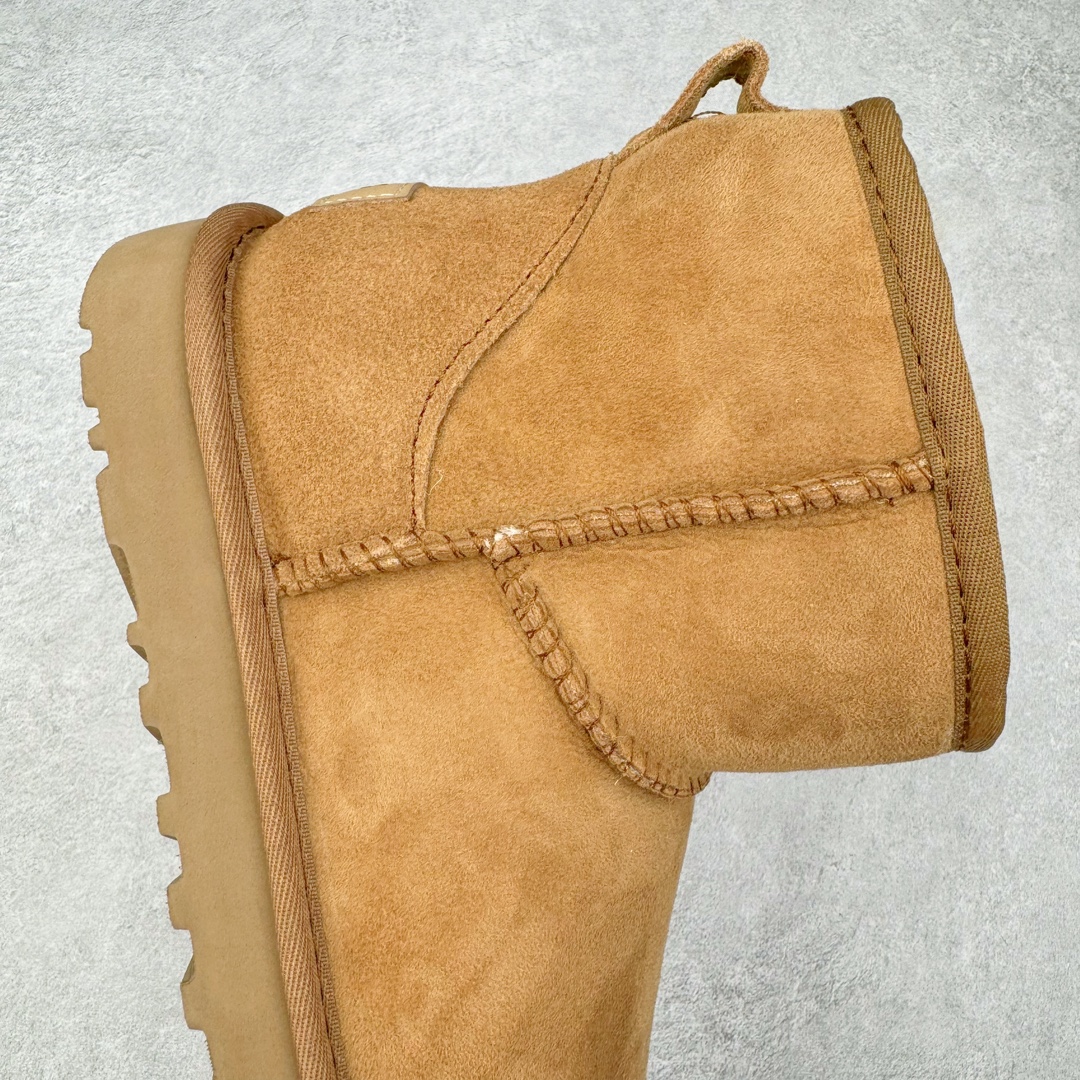 图片[6]-＃CS UGG 6222 经典短筒秋冬羊皮毛一体雪地靴 全鞋采用ZP同厂 隆丰A级澳洲进口羊皮毛一体 品牌代工厂生产线 完全遵循ZP工艺流程 代工厂原厂版师 秉承无原鞋不开发选择 注重每一处细节 市面最正版型 TREADLITE\\\”轻翼\\\”科技外底 轻便/耐用/柔韧/桩型【售后郑重承诺】一个月内若出现重大脱胶/断底等质量问题 直接为您换新！尺码：35 36 37 38 39 40-选品中心