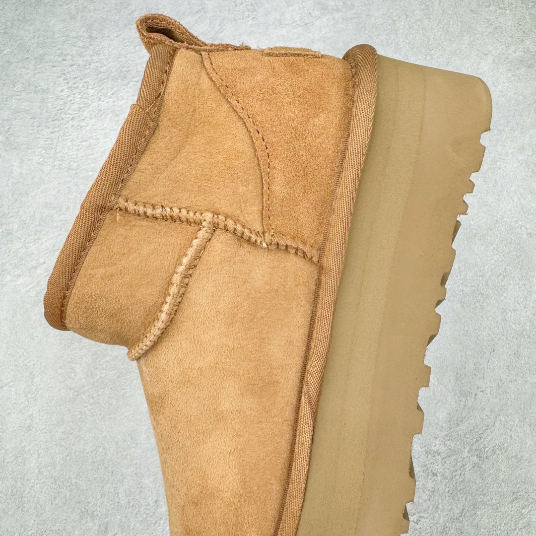 图片[7]-＃CS UGG 5092 周冬雨Mini厚底秋冬羊皮毛一体雪地靴 全鞋采用ZP同厂 隆丰A级澳洲进口羊皮毛一体 品牌代工厂生产线 完全遵循ZP工艺流程 代工厂原厂版师 秉承无原鞋不开发选择 注重每一处细节 市面最正版型 TREADLITE\\\”轻翼\\\”科技外底 轻便/耐用/柔韧/桩型【售后郑重承诺】一个月内若出现重大脱胶/断底等质量问题 直接为您换新！尺码：35 36 37 38 39 40-选品中心