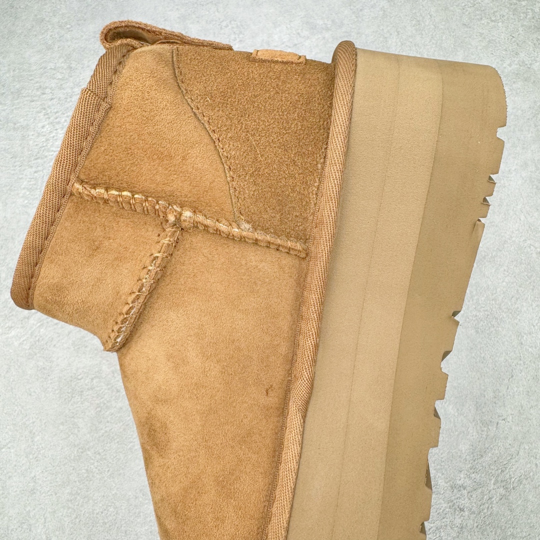 图片[7]-＃CS UGG 5854 周冬雨短筒厚底秋冬羊皮毛一体雪地靴 全鞋采用ZP同厂 隆丰A级澳洲进口羊皮毛一体 品牌代工厂生产线 完全遵循ZP工艺流程 代工厂原厂版师 秉承无原鞋不开发选择 注重每一处细节 市面最正版型 TREADLITE\\\”轻翼\\\”科技外底 轻便/耐用/柔韧/桩型【售后郑重承诺】一个月内若出现重大脱胶/断底等质量问题 直接为您换新！尺码：35 36 37 38 39 40-选品中心