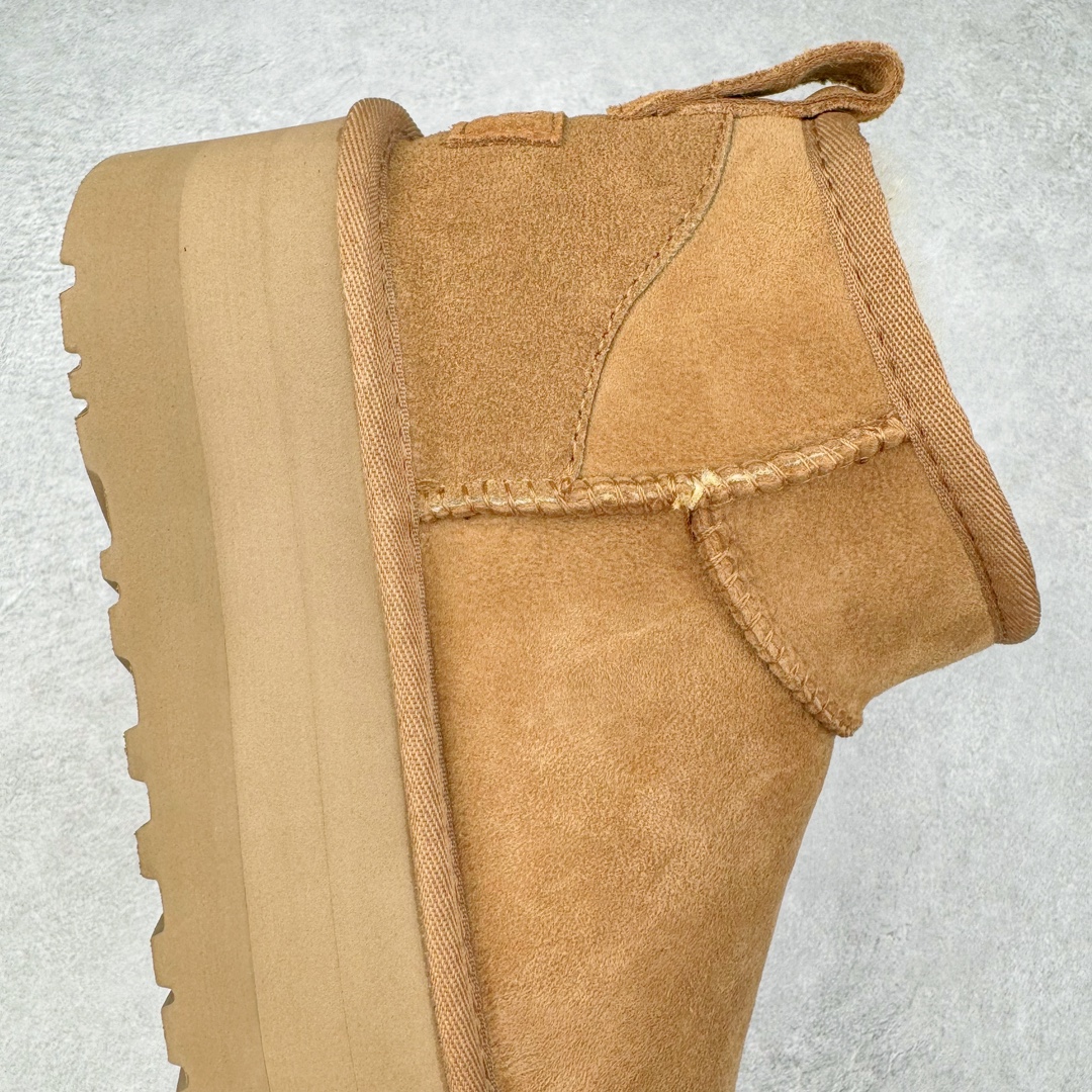 图片[6]-＃CS UGG 5854 周冬雨短筒厚底秋冬羊皮毛一体雪地靴 全鞋采用ZP同厂 隆丰A级澳洲进口羊皮毛一体 品牌代工厂生产线 完全遵循ZP工艺流程 代工厂原厂版师 秉承无原鞋不开发选择 注重每一处细节 市面最正版型 TREADLITE\\\”轻翼\\\”科技外底 轻便/耐用/柔韧/桩型【售后郑重承诺】一个月内若出现重大脱胶/断底等质量问题 直接为您换新！尺码：35 36 37 38 39 40-选品中心