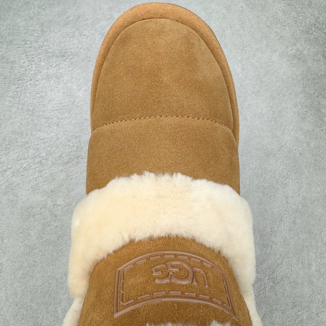 图片[4]-＃BK UGG 4046 经典秋冬羊皮毛一体雪地靴 全鞋采用ZP同厂 隆丰A级澳洲进口羊皮毛一体 品牌代工厂生产线 完全遵循ZP工艺流程 代工厂原厂版师 秉承无原鞋不开发选择 注重每一处细节 市面最正版型 TREADLITE\\\”轻翼\\\”科技外底 轻便/耐用/柔韧/桩型【售后郑重承诺】一个月内若出现重大脱胶/断底等质量问题 直接为您换新！尺码：35 36 37 38 39 40-选品中心