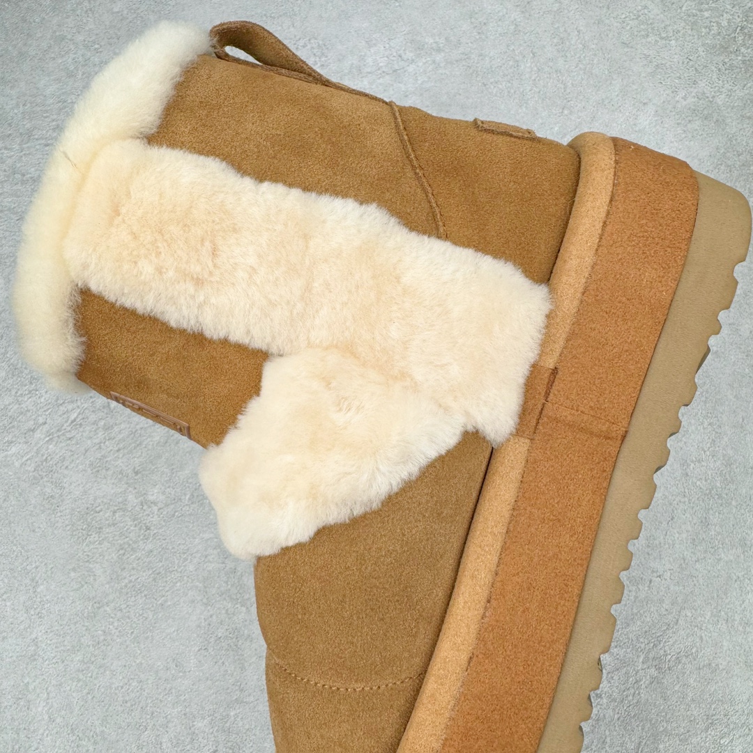 图片[7]-＃BK UGG 4046 经典秋冬羊皮毛一体雪地靴 全鞋采用ZP同厂 隆丰A级澳洲进口羊皮毛一体 品牌代工厂生产线 完全遵循ZP工艺流程 代工厂原厂版师 秉承无原鞋不开发选择 注重每一处细节 市面最正版型 TREADLITE\\\”轻翼\\\”科技外底 轻便/耐用/柔韧/桩型【售后郑重承诺】一个月内若出现重大脱胶/断底等质量问题 直接为您换新！尺码：35 36 37 38 39 40-选品中心