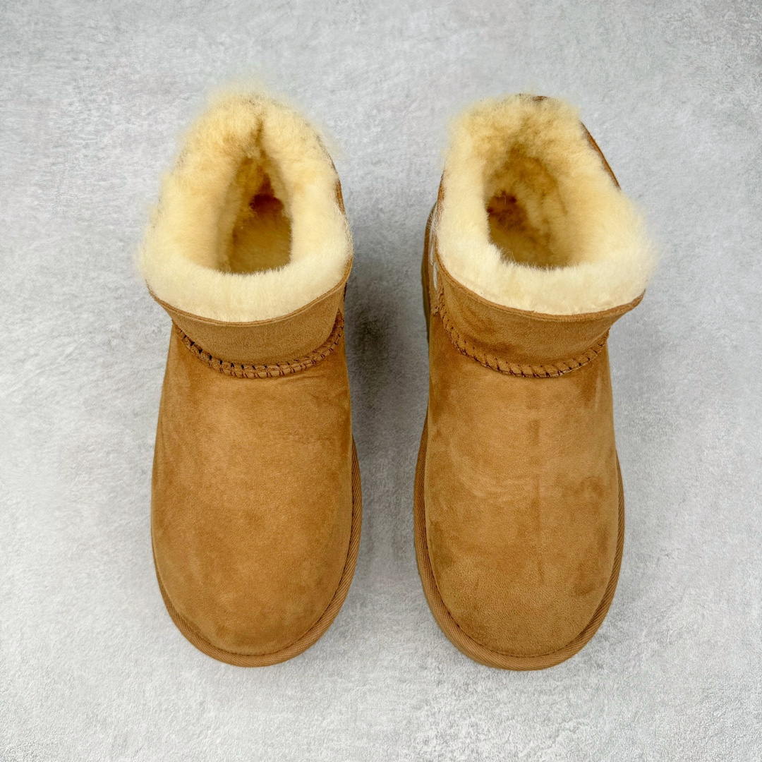 图片[2]-＃CS UGG 6901 经典短筒秋冬羊皮毛一体雪地靴 全鞋采用ZP同厂 隆丰A级澳洲进口羊皮毛一体 品牌代工厂生产线 完全遵循ZP工艺流程 代工厂原厂版师 秉承无原鞋不开发选择 注重每一处细节 市面最正版型 TREADLITE\\\”轻翼\\\”科技外底 轻便/耐用/柔韧/桩型【售后郑重承诺】一个月内若出现重大脱胶/断底等质量问题 直接为您换新！尺码：35 36 37 38 39 40-选品中心