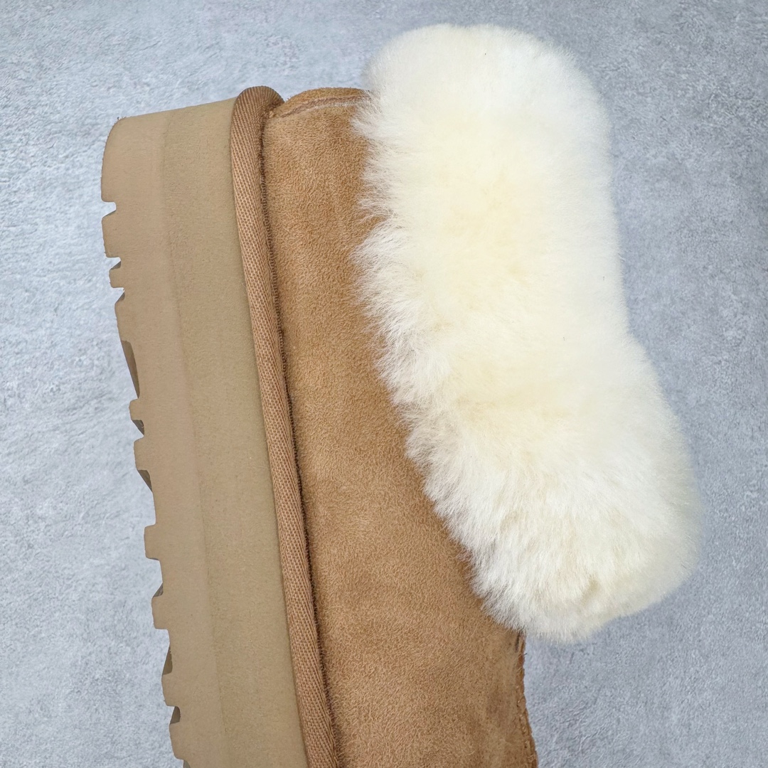 图片[6]-＃桑坡UGG盲盒福利 UGG 经典秋冬羊皮毛一体雪地靴 白菜价亏本清仓套现转新款 机不可失 好好把握 随机一双 只选尺码 商品款式均为上架顶级款式 保证稳赚不赔 无通货 无烂货 会有轻微瑕疵的情况 友情提醒 买到是亏还是赚 每个人定义不同福袋闷包理论上和赌博心理相同玩的就是惊喜 玩的就是心跳活动商品无严重质量问题不退换 桑坡大厂直供 隆丰A级澳洲进口羊皮毛一体 完全遵循ZP工艺流程 代工厂原厂版师 秉承无原鞋不开发选择 注重每一处细节 市面最正版型 TREADLITE\\\”轻翼\\\”科技外底 轻便/耐用/柔韧/桩型 翻毛皮鞋面 细腻亲肤再生聚酯纤维滚边 舒适易打理 保暖性佳 UGG plush™ 里衬和内底 茸软亲肤 舒适暖足 经典鞋型搭配轻盈厚底 稳稳拿捏秋冬出街时髦造型 Treadlite by UGG 轻翼大底 轻盈缓震 为双足减负 舒适轻便 助你轻松畅玩整天 尺码：35 36 37 38 39 40-选品中心