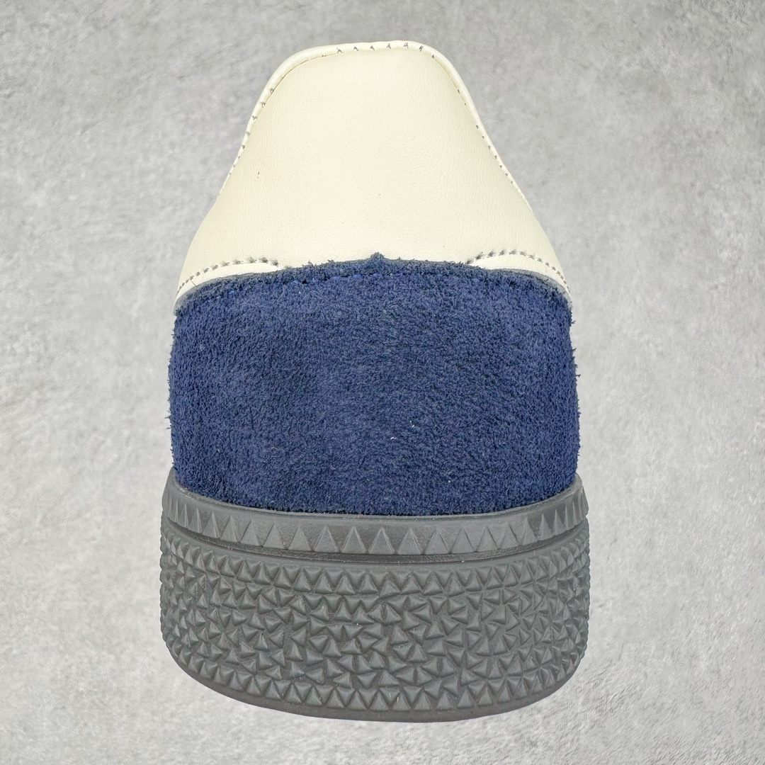 图片[8]-AD Originals Handball SPZL 手球运动员系列百搭休闲运动板鞋 IF7087 这款来自阿迪达斯的这款HANDBALL SPZL前身是一双手球运动鞋，这一次拿来复刻，所以鞋面的主要色彩选用了黑色， 鞋面外侧除了Spezial字母之外还有三叶草标志。Handball SPZL作为复古手球训练鞋与作为室内足球鞋的Samba有着异曲同工之处，但是质感更为出众的鞋身以及丰富的配色选择比起Samba来讲可以说是更胜一筹了！尺码：36 36⅔ 37⅓ 38 38⅔ 39⅓ 40 40⅔ 41⅓ 42 42⅔ 43⅓ 44 45-选品中心