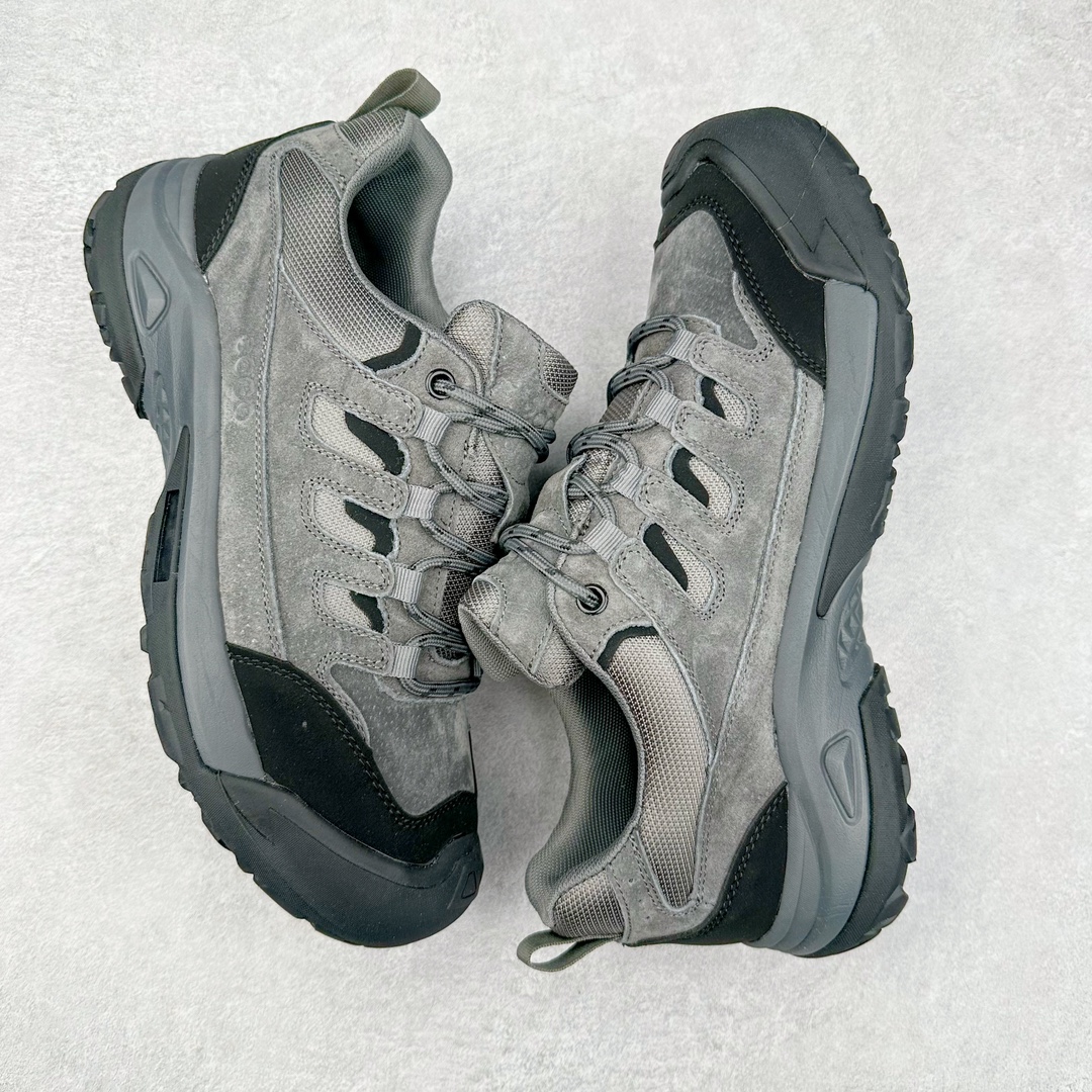 图片[3]-Ecco爱步户外牛皮反绒皮登山鞋 防滑越野跑步鞋 健步BIOMC踪迹系列 防撞鞋头 更好的面对崎岖防撞护趾 鞋面多处采用防裂车线 让鞋子经久耐穿不易开裂 轻量鞋身 透气护足 后跟编织提带 方便穿脱自由 鞋底疏水槽与止刹纹，轻松征踏湿滑崎岖 耐磨止滑 透气缓震 稳定支撑 越野无束尺码：38 39 40 41 42 43 44 45（皮鞋码）-选品中心