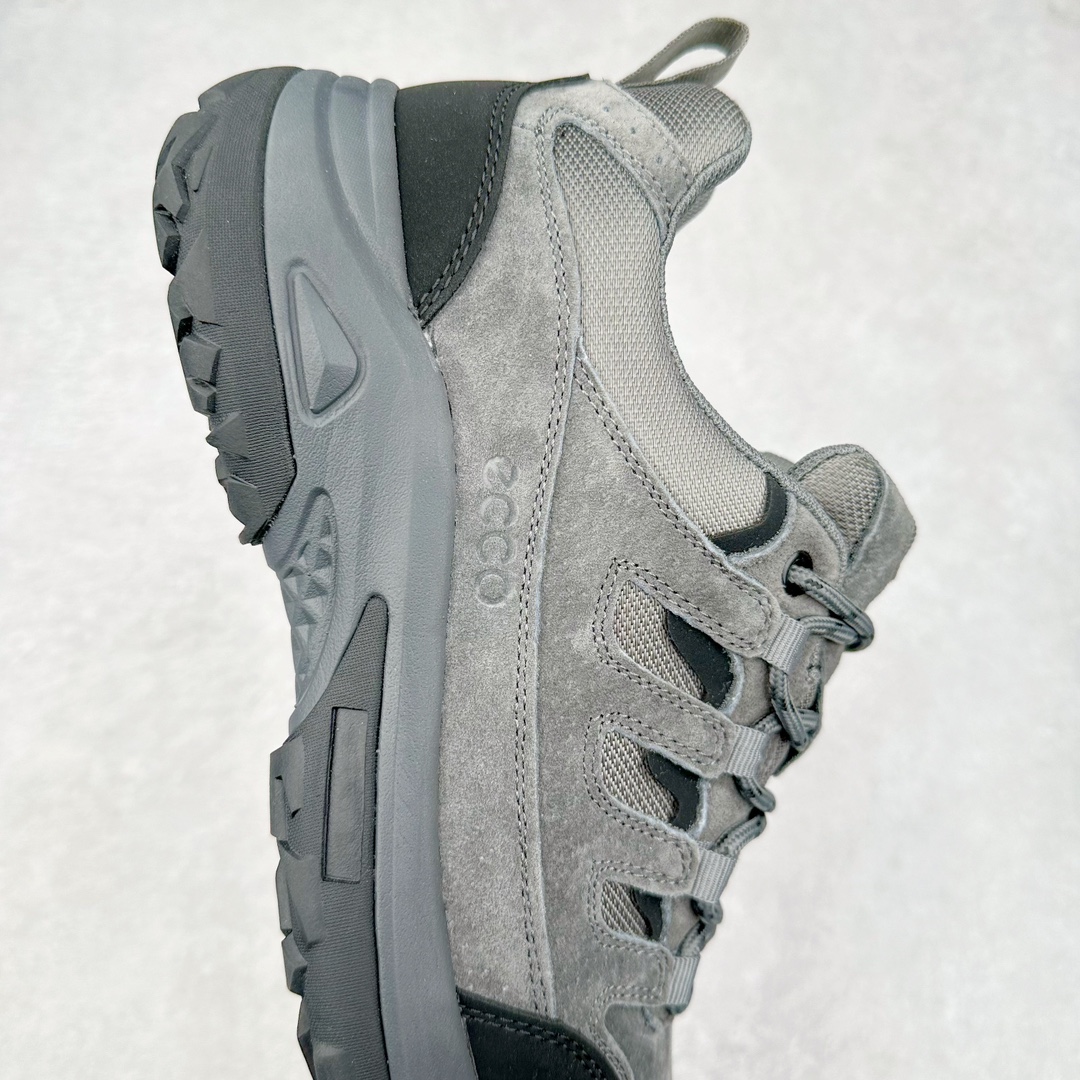 图片[6]-Ecco爱步户外牛皮反绒皮登山鞋 防滑越野跑步鞋 健步BIOMC踪迹系列 防撞鞋头 更好的面对崎岖防撞护趾 鞋面多处采用防裂车线 让鞋子经久耐穿不易开裂 轻量鞋身 透气护足 后跟编织提带 方便穿脱自由 鞋底疏水槽与止刹纹，轻松征踏湿滑崎岖 耐磨止滑 透气缓震 稳定支撑 越野无束尺码：38 39 40 41 42 43 44 45（皮鞋码）-选品中心