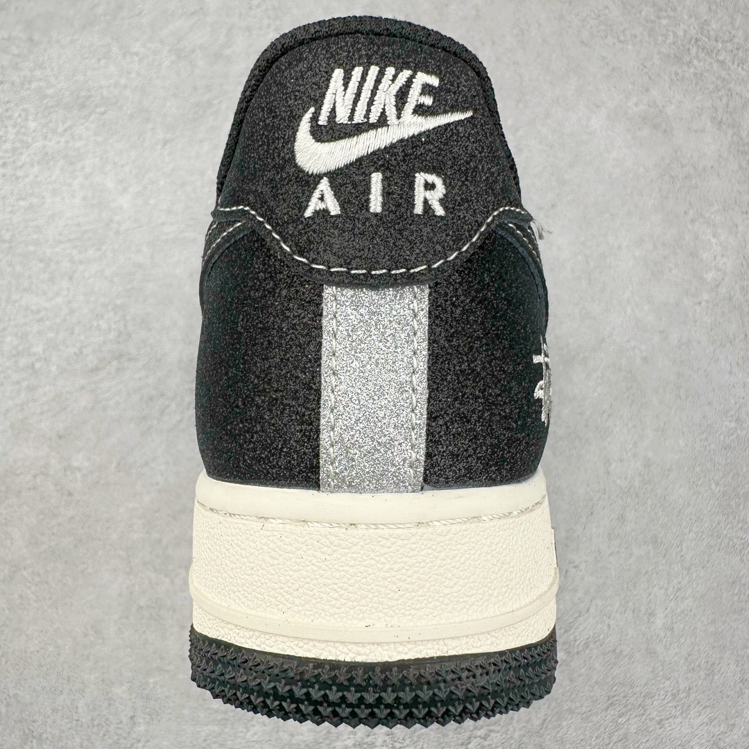 图片[8]-NK Air Force 1´07 Low 空军一号低帮百搭休闲运动板鞋 XZ1968-518 柔软、弹性十足的缓震性能和出色的中底设计 横跨复古与现代的外型结合 造就出风靡全球 三十多年的Force 1 直到今天还深受青睐 尺码：36 36.5 37.5 38 38.5 39 40 40.5 41 42 42.5 43 44 44.5 45-选品中心