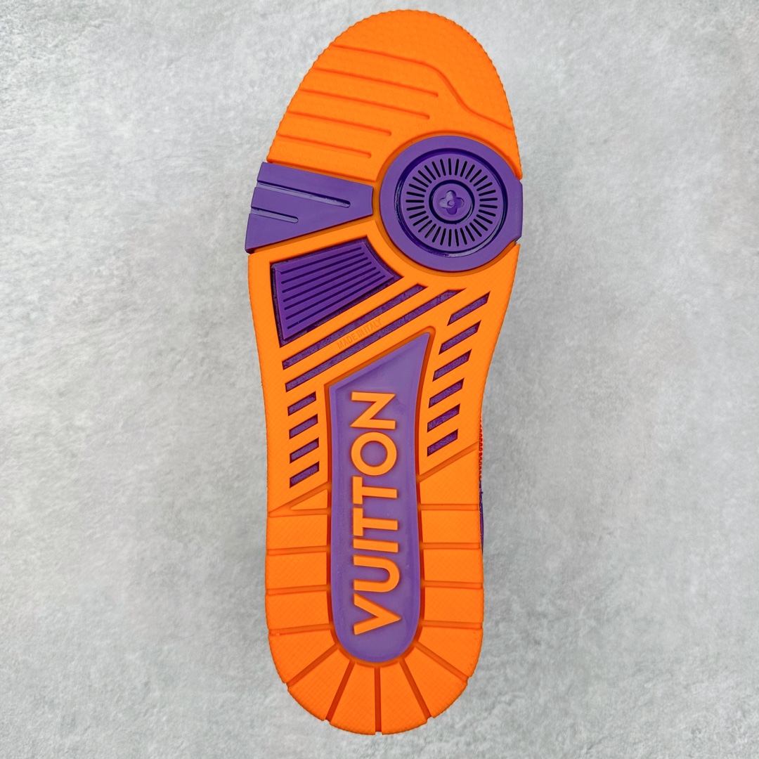 图片[9]-＃K纯原 Louis Vuitton Trainer lv时装走秀运动鞋 市场所有版本中综合最强的货品 GD实力大厂出品 全网最全配色更新最快 最成熟的做工稳定的品控 完美鞋型超高的清洁度 零毛边线头瑕疵 全套原楦原纸版原鞋开模 全网最具灵魂的版型 正确原装黄色鞋盒 正确中底印花 鞋面印花3D高频深度立体 全鞋电脑针车 紧密相连 针距密度一致 环保乳胶注塑鞋垫 厚度脚感还原原版 皮面裁剪部位 统一油边封口工艺 原装橡胶大底含胶量大底组合零偏差 专柜全套包装 防尘袋 说明书 质保卡 男女鞋 尺码：35 36 37 38 39 40 41 42 43 44 45-选品中心