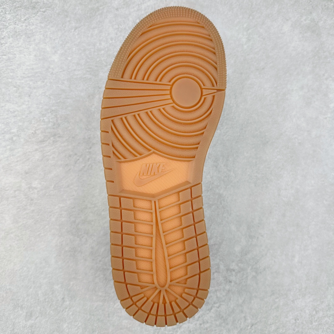 图片[9]-＃DT纯原 Air Jordan AJ1 Retro Low OG 低帮 白绿 CZ0775-133 外贸特供 原楦原纸板开发 极致一眼正品既视感 原厂皮料 原厂拉帮工艺 全部采用原厂电脑车 针距 边距完全同步原鞋 特供皮料一致原鞋 鞋面清洁度最高QC检验标准 控制溢胶 飞翼3D高频深度立体 鞋盒、防尘纸 均采购来自原厂 尺码：36 36.5 37.5 38 38.5 39 40 40.5 41 42 42.5 43 44 44.5 45 46 47.5-选品中心