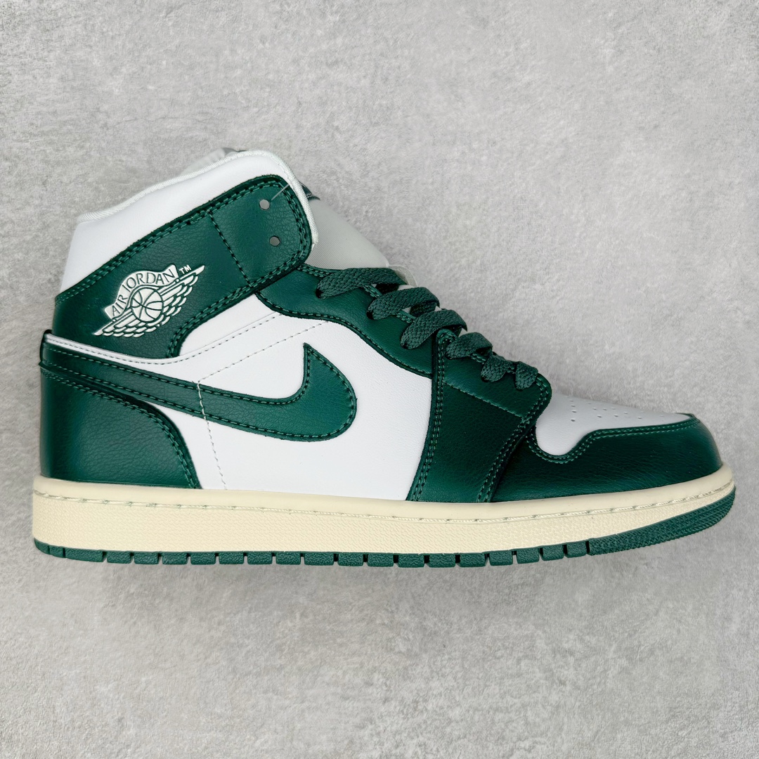 ＃K版 Air Jordan AJ1 Mid 中帮 DO6472-133 原厂内置全掌气垫 A模大底 头层小牛皮 鞋舌AJ原厂专用牛津布+AJ专用反口珍珠布+原厂无杂质高弹内里海棉 特殊封边弹力鞋带 全网唯一头层牛皮 原鞋开模 拒绝公底 购置公司同步原材料 原汁原味 忠于原版‼️尺码：36 36.5 37.5 38 38.5 39 40 40.5 41 42 42.5 43 44 44.5 45 46 47.5-选品中心