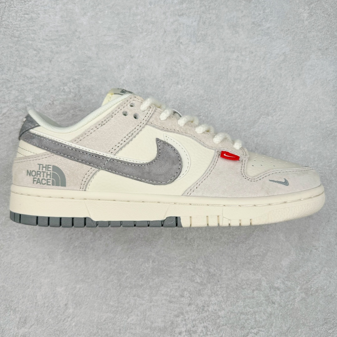 NK Dunk Low 定制配色 SJ1089-009 大厂出品 极力推荐 原装头层材料 独家版型蒸餾加工帶來的是更好的视觉和脚感体验大厂纯原品质出货 清洁度 电绣工艺 皮料切割干净无任何毛边 细节完美 尺码：36 36.5 37.5 38 38.5 39 40 40.5 41 42 42.5 43 44 44.5 45 46 47.5-选品中心