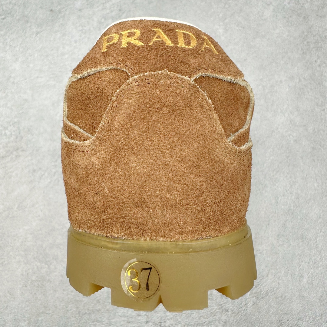 图片[8]-PRADA 普拉达2024ss 秋冬新款德训鞋 休闲鞋官网1.1复制 这款牛筋底上脚非常舒适，今年非常火爆 面料：鞋面进口麂皮 羊皮内里/原版tpu橡胶大底 尺码：35 36 37 38 39 40 41 42 43 44 45-选品中心