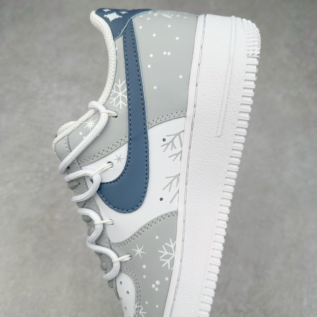 图片[7]-NK Air Force 1´07 Low 空军一号低帮百搭休闲运动板鞋 ZH0316-035 柔软、弹性十足的缓震性能和出色的中底设计 横跨复古与现代的外型结合 造就出风靡全球 三十多年的Force 1 直到今天还深受青睐 尺码：36 36.5 37.5 38 38.5 39 40 40.5 41 42 42.5 43 44 44.5 45-选品中心