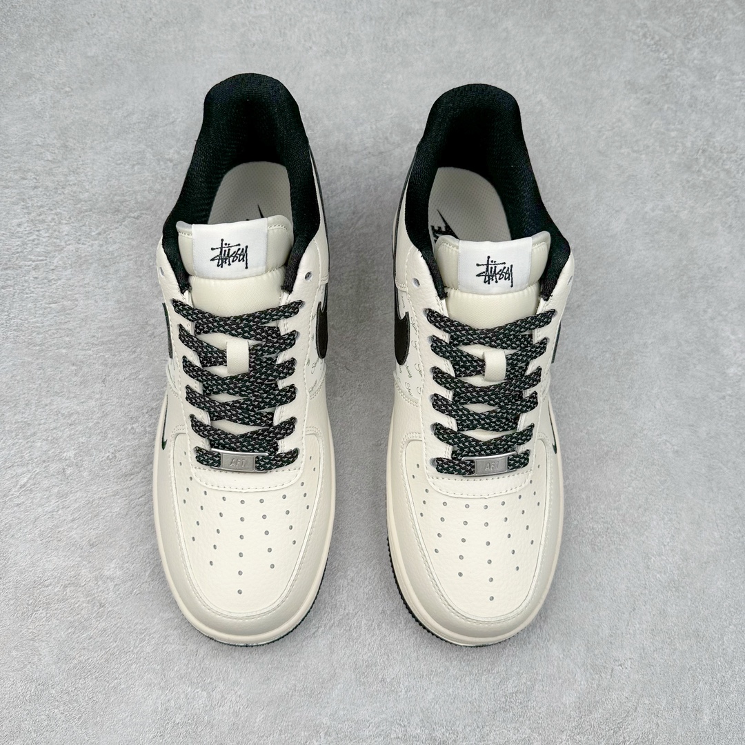 图片[2]-NK Air Force 1´07 Low 空军一号低帮百搭休闲运动板鞋 XZ3328-001 柔软、弹性十足的缓震性能和出色的中底设计 横跨复古与现代的外型结合 造就出风靡全球 三十多年的Force 1 直到今天还深受青睐 尺码：36 36.5 37.5 38 38.5 39 40 40.5 41 42 42.5 43 44 44.5 45-选品中心