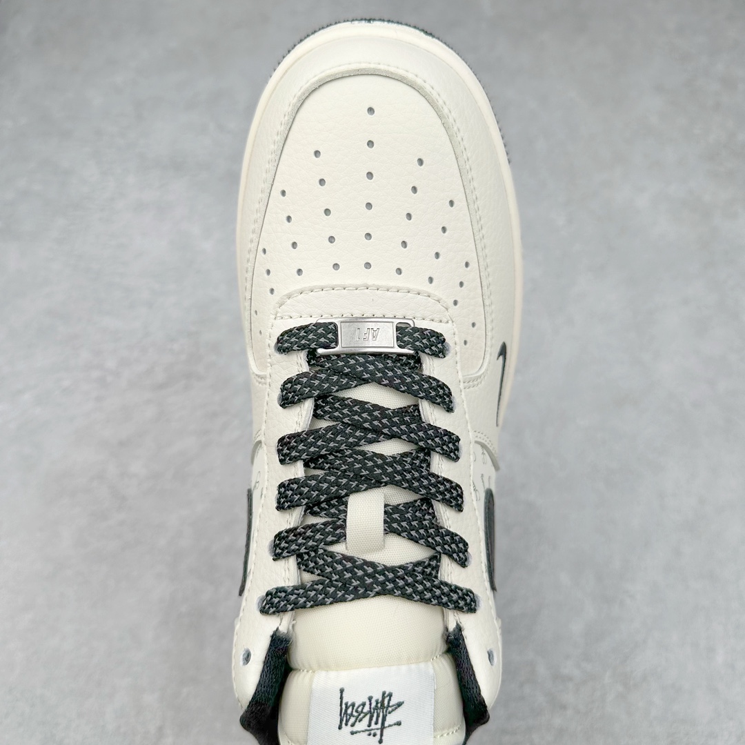 图片[4]-NK Air Force 1´07 Low 空军一号低帮百搭休闲运动板鞋 XZ3328-001 柔软、弹性十足的缓震性能和出色的中底设计 横跨复古与现代的外型结合 造就出风靡全球 三十多年的Force 1 直到今天还深受青睐 尺码：36 36.5 37.5 38 38.5 39 40 40.5 41 42 42.5 43 44 44.5 45-选品中心