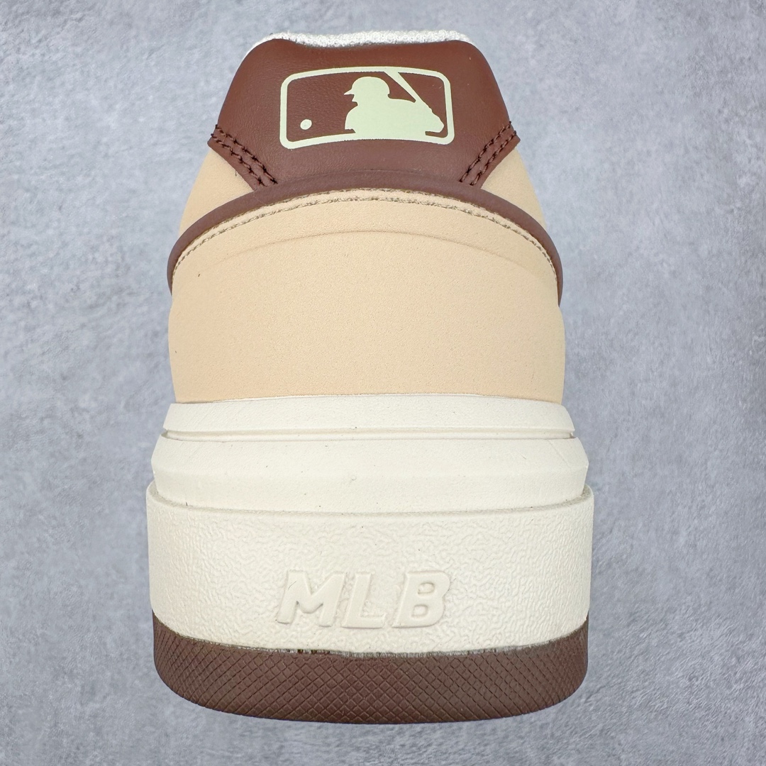 图片[8]-＃DT纯原 MLB Big Ball Chunky 复古印花老爹鞋系列低帮轻量增高厚底百搭休闲运动慢跑鞋 Korea韩国联名NY美国榄球纽约洋基队限定 目前可过轻松秒过各类鉴定 能操作的私聊 韩国代购专供 左脚内置NFC感应 区别市面贴纸假芯片 MLB专用菱形双针中底布 重点细节中底布带注胶孔 原厂NFC感应吊牌 支持鉴定 一个两位数 原盒原标 全套原楦原纸板原厂数据开发 中韩文保养标贴 绿色防霉片 平台代购专供 独家一比一RB+MD组合大底 高频后跟小人Logo精准对位立体饱满 正确网布加超迁鞋面 转印中底走线紧密 转印Logo工艺表层防刮不掉色 尺码：35 36 36.5 37.5 38 38.5 39 40 40.5 41 42 42.5 43 44 44.5 45-选品中心