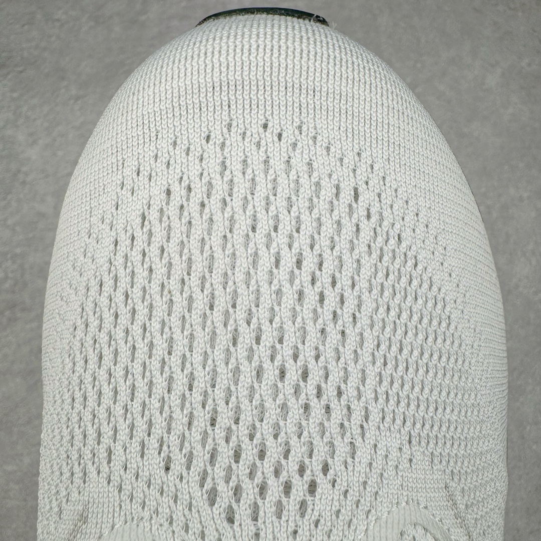 图片[12]-＃TG纯原 NK Zoom Pegasus 飞马41代马拉松系列网面透气缓震疾速跑鞋 FV9526-900 拥有 Zoom Air 一如既往的稳定感和流畅感 鞋面采用工程网眼设计 为特定高热区域营造出色透气性 进一步增加鞋面的穿孔数量 让足部能够快速散热 中足搭配 Flywire 飞线 在高速运动时营造舒适稳定的贴合感 内置Zoon气垫加持 动力十足 尺码：36 36.5 37.5 38 38.5 39 40 40.5 41 42 42.5 43 44 44.5 45-选品中心