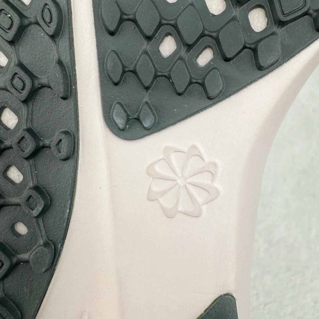 图片[15]-＃TG纯原 NK Zoom Pegasus 飞马41代马拉松系列网面透气缓震疾速跑鞋 FV9526-900 拥有 Zoom Air 一如既往的稳定感和流畅感 鞋面采用工程网眼设计 为特定高热区域营造出色透气性 进一步增加鞋面的穿孔数量 让足部能够快速散热 中足搭配 Flywire 飞线 在高速运动时营造舒适稳定的贴合感 内置Zoon气垫加持 动力十足 尺码：36 36.5 37.5 38 38.5 39 40 40.5 41 42 42.5 43 44 44.5 45-选品中心