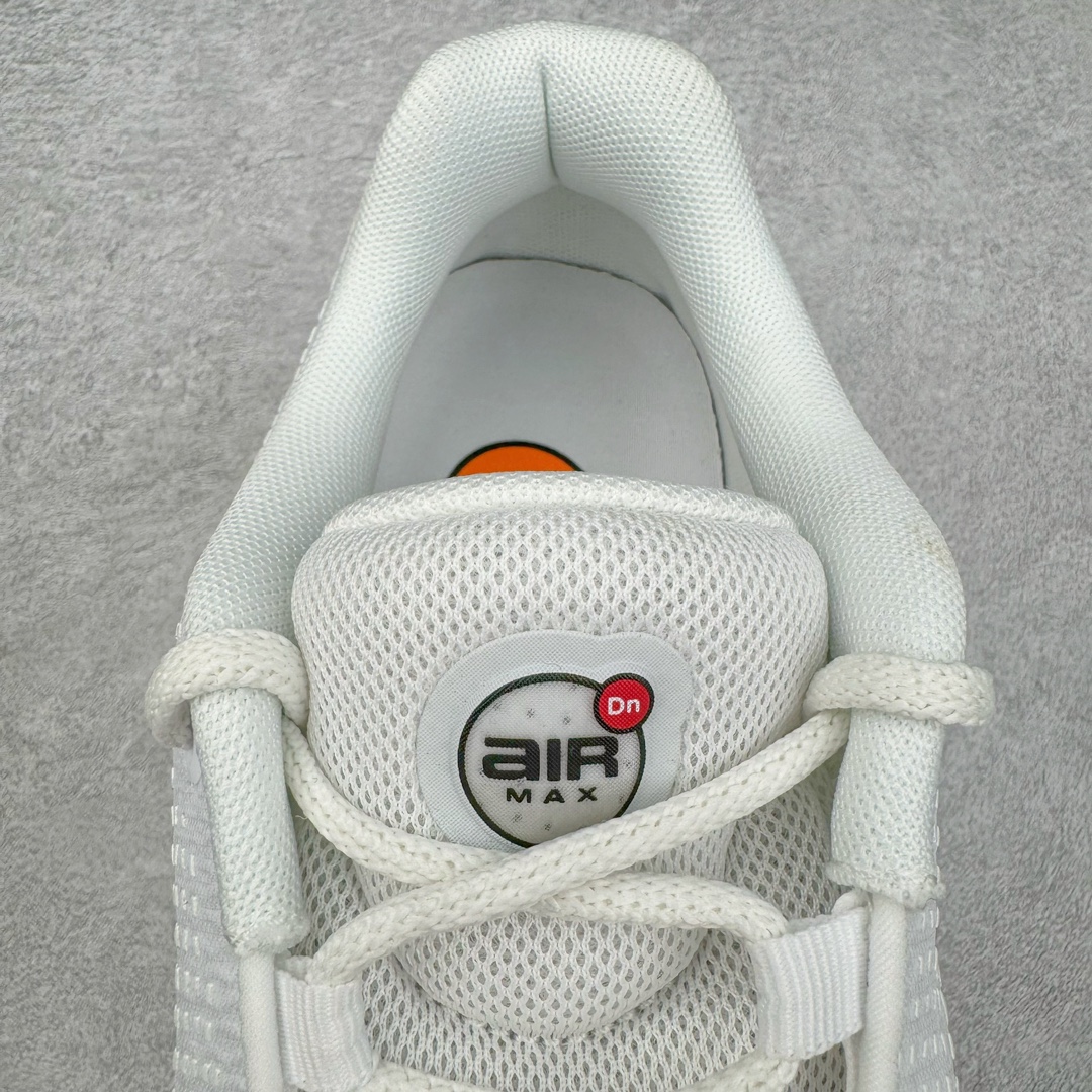 图片[15]-＃Lw纯原 NK Air Max Dn 网布舒适时尚耐磨透气低帮生活气垫休闲鞋 全白 货号：DV3337-101 鞋面将延续 Air Max 家族的流线型设计 采用纺织布料打造 鞋底则搭载了全新的DynamicAir技术 由双气室和四根管状Nike Air气囊结构组成 鞋身整体以黑色为主色调 搭配橄榄绿色细节点缀 最大的亮点是侧面带有醒目的\\\”Supreme\\\”字样 彰显特殊的联名身份 尺码：36 36.5 37.5 38 38.5 39 40 40.5 41 42 42.5 43 44 44.5 45-选品中心
