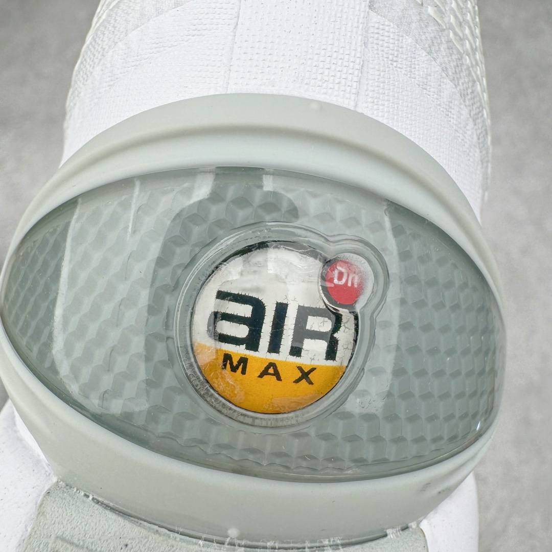 图片[13]-＃Lw纯原 NK Air Max Dn 网布舒适时尚耐磨透气低帮生活气垫休闲鞋 全白 货号：DV3337-101 鞋面将延续 Air Max 家族的流线型设计 采用纺织布料打造 鞋底则搭载了全新的DynamicAir技术 由双气室和四根管状Nike Air气囊结构组成 鞋身整体以黑色为主色调 搭配橄榄绿色细节点缀 最大的亮点是侧面带有醒目的\\\”Supreme\\\”字样 彰显特殊的联名身份 尺码：36 36.5 37.5 38 38.5 39 40 40.5 41 42 42.5 43 44 44.5 45-选品中心