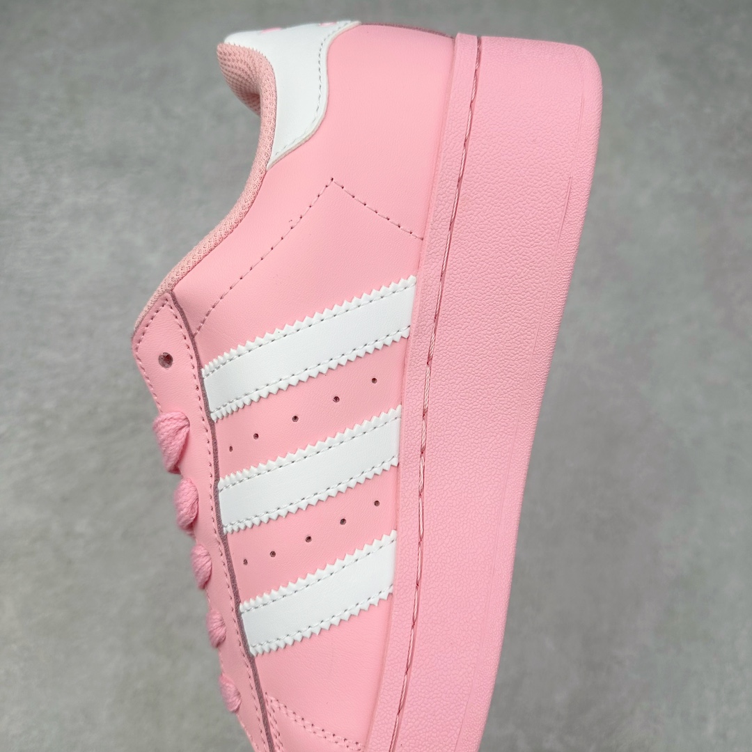 图片[7]-＃特价福利 AD Originals Superstar 经典复古贝壳头厚底板鞋 ID5733 诞生于1969年 是第一双将全皮面鞋 身与橡胶鞋头结合在一起的低帮篮球鞋 Superstar最开始 是作为高帮篮球鞋Pro Model的低帮版本而出现的 但因为其独特和醒目的橡胶鞋头造型而让大家熟知 被大家形象地称为\\\”shelltoe\\\”贝壳头 在70年代的美国职业篮球场上 接近3/4的NBA球员都将这双Superstar作为场上用鞋 80年代之后 经过不断的改良和发展 Superstar逐渐成为横跨时装、音乐、街头文化、休闲和运动等各大领域的时尚潮鞋 尺码：35.5 36 36.5 37 38 38.5 39 40 40.5 41 42 42.5 43 44 44.5 45-选品中心