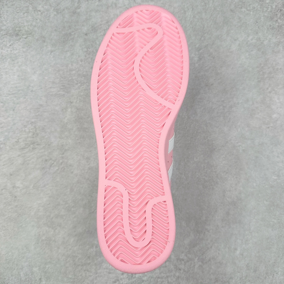 图片[9]-＃特价福利 AD Originals Superstar 经典复古贝壳头厚底板鞋 ID5733 诞生于1969年 是第一双将全皮面鞋 身与橡胶鞋头结合在一起的低帮篮球鞋 Superstar最开始 是作为高帮篮球鞋Pro Model的低帮版本而出现的 但因为其独特和醒目的橡胶鞋头造型而让大家熟知 被大家形象地称为\\\”shelltoe\\\”贝壳头 在70年代的美国职业篮球场上 接近3/4的NBA球员都将这双Superstar作为场上用鞋 80年代之后 经过不断的改良和发展 Superstar逐渐成为横跨时装、音乐、街头文化、休闲和运动等各大领域的时尚潮鞋 尺码：35.5 36 36.5 37 38 38.5 39 40 40.5 41 42 42.5 43 44 44.5 45-选品中心