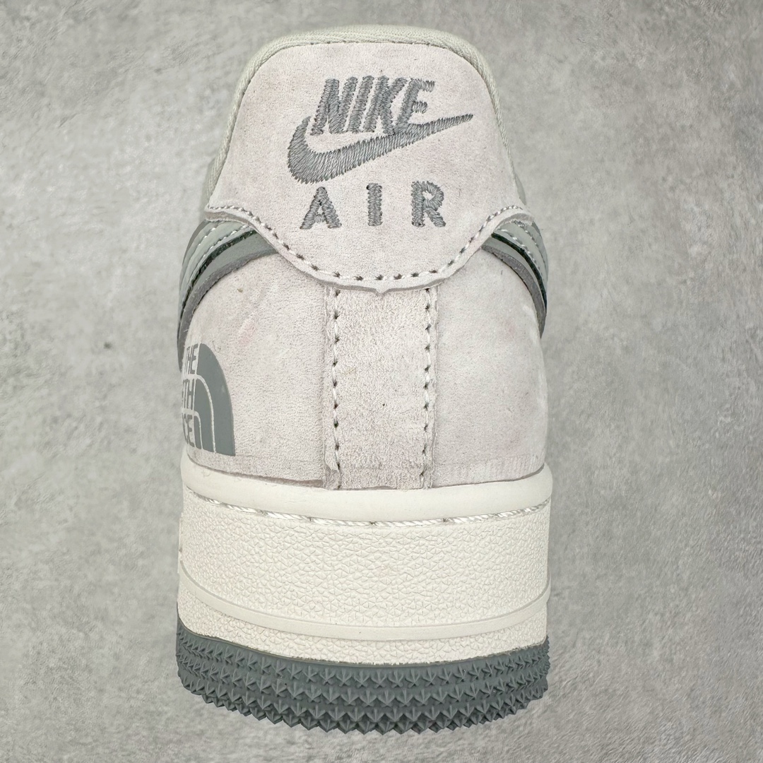 图片[8]-NK Air Force 1´07 Low 空军一号低帮百搭休闲运动板鞋 HD1968-016 柔软、弹性十足的缓震性能和出色的中底设计 横跨复古与现代的外型结合 造就出风靡全球 三十多年的Force 1 直到今天还深受青睐 尺码：36 36.5 37.5 38 38.5 39 40 40.5 41 42 42.5 43 44 44.5 45-选品中心