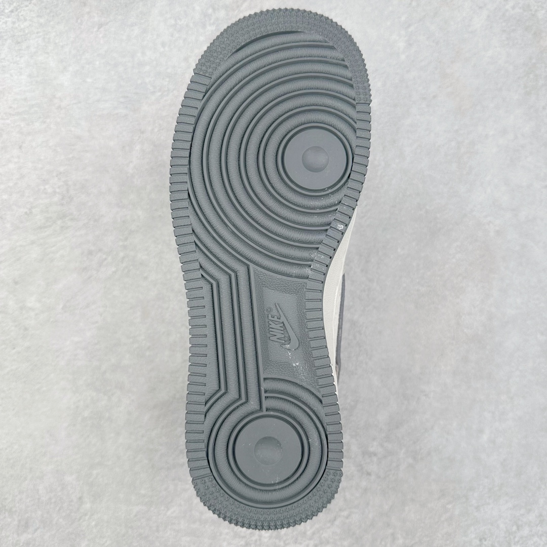 图片[9]-NK Air Force 1´07 Low 空军一号低帮百搭休闲运动板鞋 HD1968-016 柔软、弹性十足的缓震性能和出色的中底设计 横跨复古与现代的外型结合 造就出风靡全球 三十多年的Force 1 直到今天还深受青睐 尺码：36 36.5 37.5 38 38.5 39 40 40.5 41 42 42.5 43 44 44.5 45-选品中心