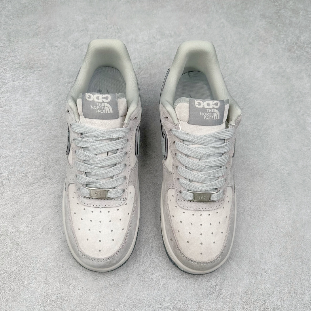 图片[2]-NK Air Force 1´07 Low 空军一号低帮百搭休闲运动板鞋 HD1968-016 柔软、弹性十足的缓震性能和出色的中底设计 横跨复古与现代的外型结合 造就出风靡全球 三十多年的Force 1 直到今天还深受青睐 尺码：36 36.5 37.5 38 38.5 39 40 40.5 41 42 42.5 43 44 44.5 45-选品中心