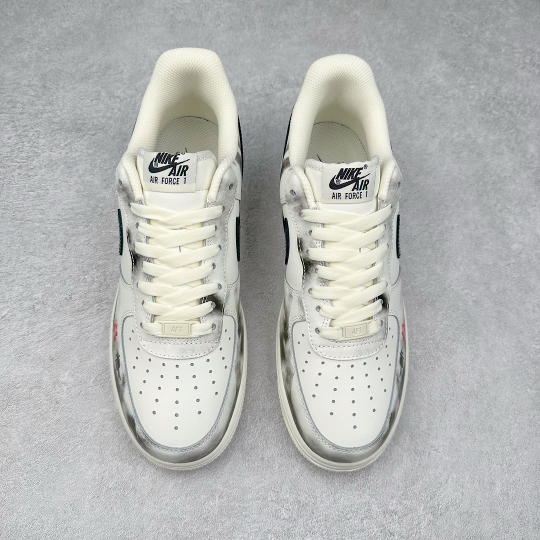 图片[2]-NK Air Force 1´07 Low 空军一号低帮百搭休闲运动板鞋 BL1522-088 柔软、弹性十足的缓震性能和出色的中底设计 横跨复古与现代的外型结合 造就出风靡全球 三十多年的Force 1 直到今天还深受青睐 尺码：36 36.5 37.5 38 38.5 39 40 40.5 41 42 42.5 43 44 44.5 45-选品中心