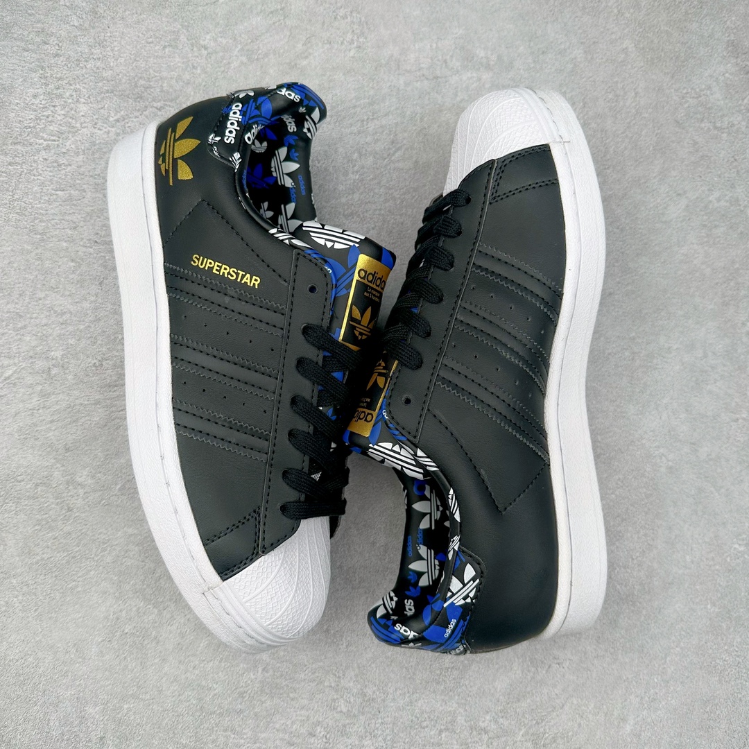 图片[3]-AD Originals Superstar 经典复古贝壳头板鞋 HO0185 诞生于1969年 是第一双将全皮面鞋 身与橡胶鞋头结合在一起的低帮篮球鞋 Superstar最开始 是作为高帮篮球鞋Pro Model的低帮版本而出现的 但因为其独特和醒目的橡胶鞋头造型而让大家熟知 被大家形象地称为\\\”shelltoe\\\”贝壳头 在70年代的美国职业篮球场上 接近3/4的NBA球员都将这双Superstar作为场上用鞋 80年代之后 经过不断的改良和发展 Superstar逐渐成为横跨时装、音乐、街头文化、休闲和运动等各大领域的时尚潮鞋 尺码：36 36.5 37 38 38.5 39 40 40.5 41 42 42.5 43 44 44.5 45-选品中心
