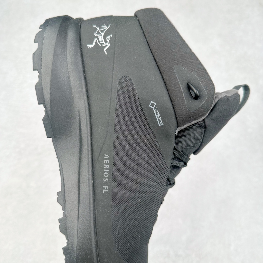 图片[6]-始祖鸟·Arc\’teryx Aerios FL 2 GTX M系列多功能攀登轻快型户外徒步运动鞋 中帮 #原楦原纸版开发版型 #采用防水泼处理耐磨帆布鞋面材质#鞋头加入防踢橡胶头盖设计 #搭载85%压缩EVA缓震中底技术 #外置vibram黄金耐磨锯齿外底❗️ 尺码：39 40 40.5 41 42 42.5 43 44 45-选品中心