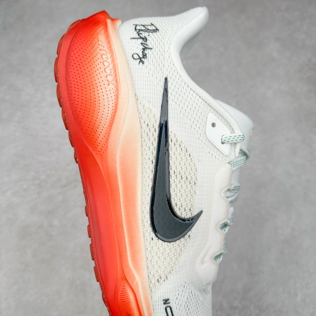 图片[6]-＃TG纯原 NK Zoom Pegasus 飞马41代马拉松系列网面透气缓震疾速跑鞋 HJ7037-100 拥有 Zoom Air 一如既往的稳定感和流畅感 鞋面采用工程网眼设计 为特定高热区域营造出色透气性 进一步增加鞋面的穿孔数量 让足部能够快速散热 中足搭配 Flywire 飞线 在高速运动时营造舒适稳定的贴合感 内置Zoon气垫加持 动力十足 尺码：36 36.5 37.5 38 38.5 39 40 40.5 41 42 42.5 43 44 44.5 45-选品中心