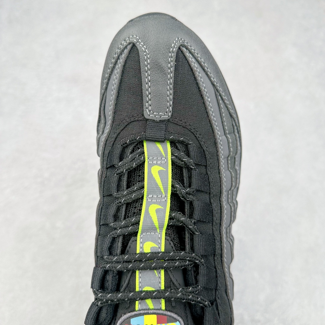 图片[4]-＃MX版 NK Air Max 95 复古减震气垫跑鞋 DZ4496-001 经典重温 外单专供大厂出品 品质稳定 一百余色 终端操作 鞋款设计灵感源于人体构造 中底设计基于人体的脊柱构造 是整体设计的核心 尼龙孔眼代表了肋骨 而分层式面板和网眼象征着肌肉纤维和肉体组织 Air Max 95采用了两个独立的吹塑成型的Air-Sole单元 并首次在前掌使用可视化气垫设计 Swoosh logo夜当作一个 点符号放在了鞋子的后帮位置 20年的发展让 AIR MAX 95有了不同的故事 20年后再度面向世人的时候 焕然一新的面貌 让人有了另外一种清新脱俗的感觉 尺码：39 40 40.5 41 42 42.5 43 44 44.5 45 46 47.5 48-选品中心