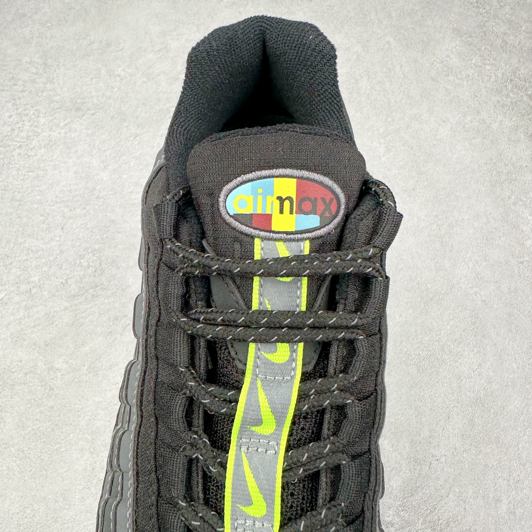 图片[5]-＃MX版 NK Air Max 95 复古减震气垫跑鞋 DZ4496-001 经典重温 外单专供大厂出品 品质稳定 一百余色 终端操作 鞋款设计灵感源于人体构造 中底设计基于人体的脊柱构造 是整体设计的核心 尼龙孔眼代表了肋骨 而分层式面板和网眼象征着肌肉纤维和肉体组织 Air Max 95采用了两个独立的吹塑成型的Air-Sole单元 并首次在前掌使用可视化气垫设计 Swoosh logo夜当作一个 点符号放在了鞋子的后帮位置 20年的发展让 AIR MAX 95有了不同的故事 20年后再度面向世人的时候 焕然一新的面貌 让人有了另外一种清新脱俗的感觉 尺码：39 40 40.5 41 42 42.5 43 44 44.5 45 46 47.5 48-选品中心