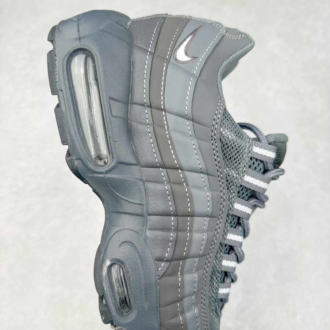图片[6]-＃MX版 NK Air Max 95 复古减震气垫跑鞋 HF0121-001 经典重温 外单专供大厂出品 品质稳定 一百余色 终端操作 鞋款设计灵感源于人体构造 中底设计基于人体的脊柱构造 是整体设计的核心 尼龙孔眼代表了肋骨 而分层式面板和网眼象征着肌肉纤维和肉体组织 Air Max 95采用了两个独立的吹塑成型的Air-Sole单元 并首次在前掌使用可视化气垫设计 Swoosh logo夜当作一个 点符号放在了鞋子的后帮位置 20年的发展让 AIR MAX 95有了不同的故事 20年后再度面向世人的时候 焕然一新的面貌 让人有了另外一种清新脱俗的感觉 尺码：39 40 40.5 41 42 42.5 43 44 44.5 45 46 47.5 48-选品中心