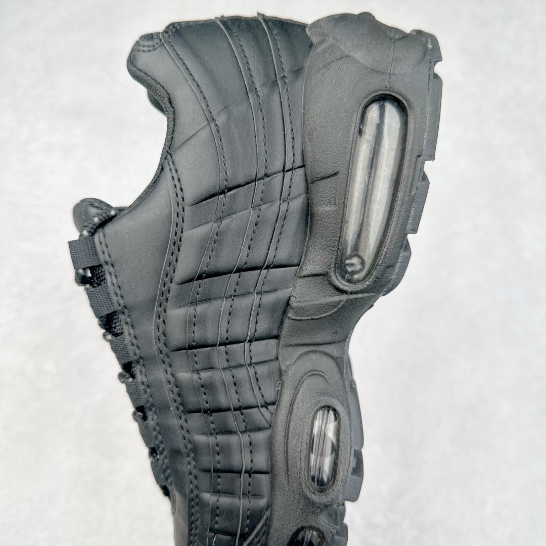 图片[7]-＃MX版 NK Air Max 95 复古减震气垫跑鞋 FN7273-001 经典重温 外单专供大厂出品 品质稳定 一百余色 终端操作 鞋款设计灵感源于人体构造 中底设计基于人体的脊柱构造 是整体设计的核心 尼龙孔眼代表了肋骨 而分层式面板和网眼象征着肌肉纤维和肉体组织 Air Max 95采用了两个独立的吹塑成型的Air-Sole单元 并首次在前掌使用可视化气垫设计 Swoosh logo夜当作一个 点符号放在了鞋子的后帮位置 20年的发展让 AIR MAX 95有了不同的故事 20年后再度面向世人的时候 焕然一新的面貌 让人有了另外一种清新脱俗的感觉 尺码：39 40 40.5 41 42 42.5 43 44 44.5 45 46 47.5 48-选品中心