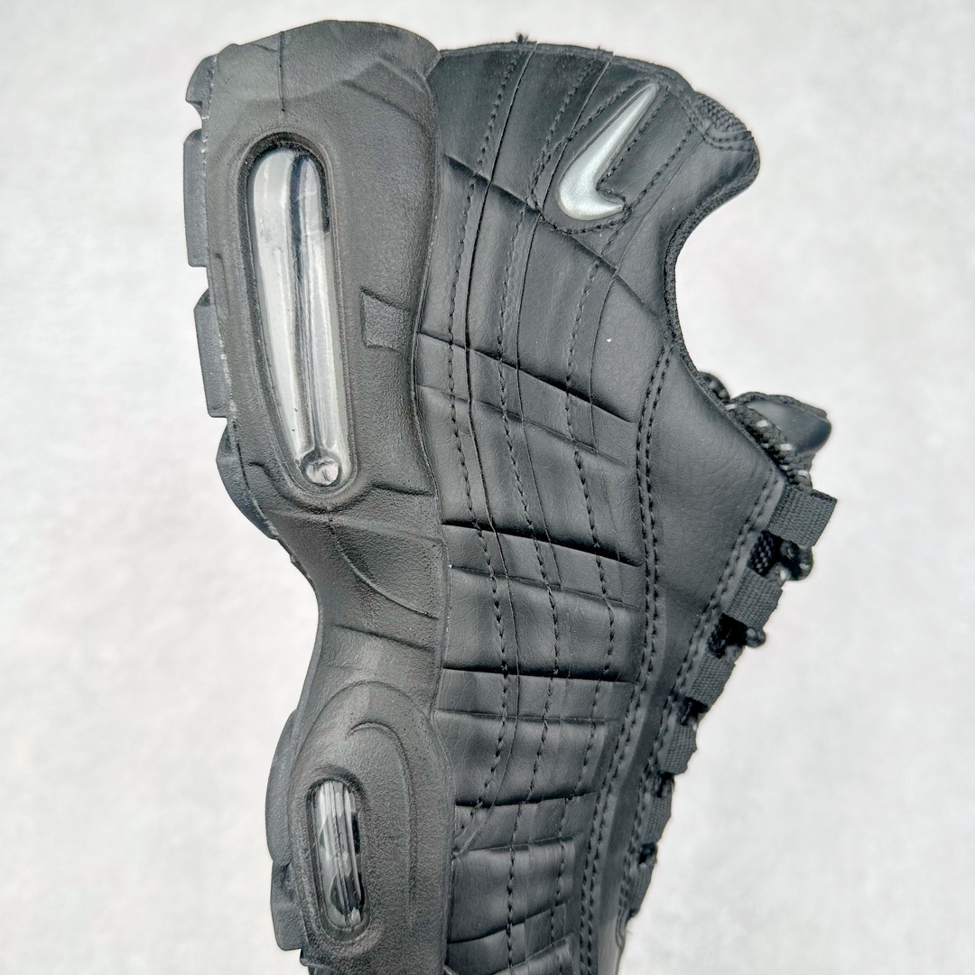 图片[6]-＃MX版 NK Air Max 95 复古减震气垫跑鞋 FN7273-001 经典重温 外单专供大厂出品 品质稳定 一百余色 终端操作 鞋款设计灵感源于人体构造 中底设计基于人体的脊柱构造 是整体设计的核心 尼龙孔眼代表了肋骨 而分层式面板和网眼象征着肌肉纤维和肉体组织 Air Max 95采用了两个独立的吹塑成型的Air-Sole单元 并首次在前掌使用可视化气垫设计 Swoosh logo夜当作一个 点符号放在了鞋子的后帮位置 20年的发展让 AIR MAX 95有了不同的故事 20年后再度面向世人的时候 焕然一新的面貌 让人有了另外一种清新脱俗的感觉 尺码：39 40 40.5 41 42 42.5 43 44 44.5 45 46 47.5 48-选品中心