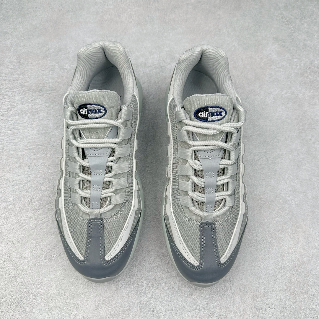 图片[2]-＃MX版 NK Air Max 95 复古减震气垫跑鞋 FD0663-001 经典重温 外单专供大厂出品 品质稳定 一百余色 终端操作 鞋款设计灵感源于人体构造 中底设计基于人体的脊柱构造 是整体设计的核心 尼龙孔眼代表了肋骨 而分层式面板和网眼象征着肌肉纤维和肉体组织 Air Max 95采用了两个独立的吹塑成型的Air-Sole单元 并首次在前掌使用可视化气垫设计 Swoosh logo夜当作一个 点符号放在了鞋子的后帮位置 20年的发展让 AIR MAX 95有了不同的故事 20年后再度面向世人的时候 焕然一新的面貌 让人有了另外一种清新脱俗的感觉 尺码：39 40 41 42 43 44 44.5 45 46 47.5 48-选品中心
