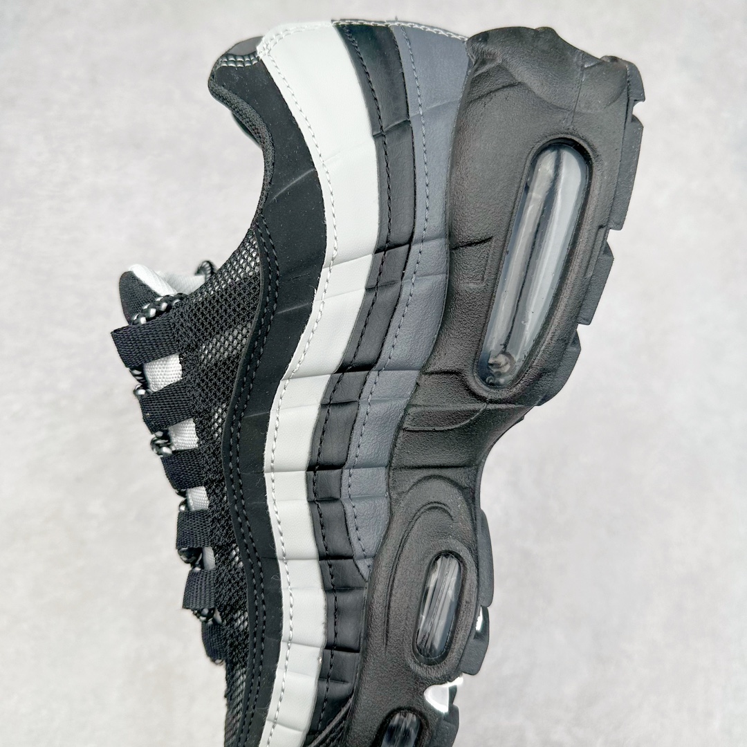 图片[7]-＃MX版 NK Air Max 95 复古减震气垫跑鞋 CT1805-001 经典重温 外单专供大厂出品 品质稳定 一百余色 终端操作 鞋款设计灵感源于人体构造 中底设计基于人体的脊柱构造 是整体设计的核心 尼龙孔眼代表了肋骨 而分层式面板和网眼象征着肌肉纤维和肉体组织 Air Max 95采用了两个独立的吹塑成型的Air-Sole单元 并首次在前掌使用可视化气垫设计 Swoosh logo夜当作一个 点符号放在了鞋子的后帮位置 20年的发展让 AIR MAX 95有了不同的故事 20年后再度面向世人的时候 焕然一新的面貌 让人有了另外一种清新脱俗的感觉 尺码：39 40 40.5 41 42 42.5 43 44 44.5 45 46 47.5 48-选品中心