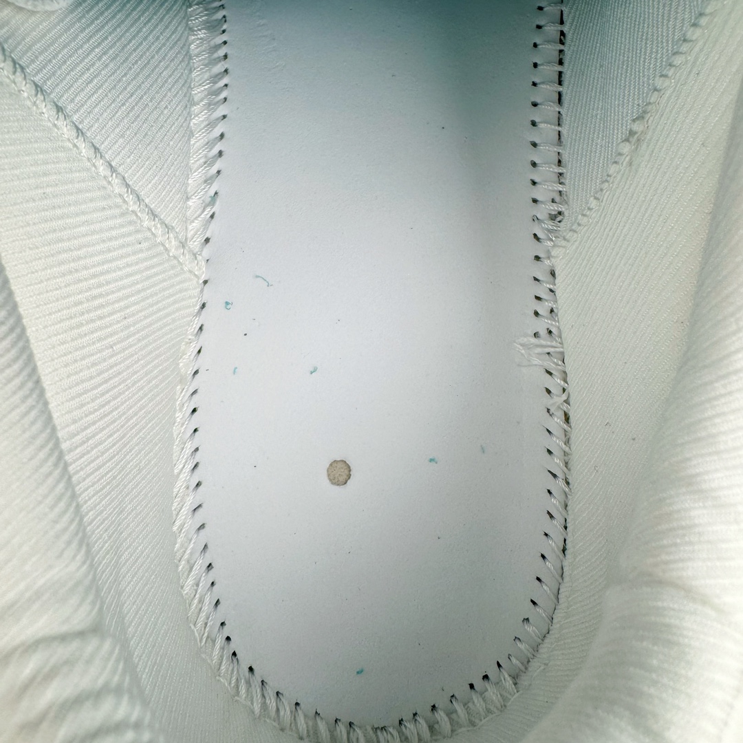 图片[10]-＃GX原厂订单露露乐檬/Lululemon W Cityverse Low 城市律动系列首发出货 首发顶流原厂品质 打破市场无好货之说 内外兼修 平台冲正无压力 放心开冲 独家私磨外置杯形防滑耐磨橡胶大底+原厂纸板+原厂热压工艺 打造最纯正的LULU鞋型 鞋舌、后跟、鞋领 同步公司货采用内嵌人体工学加厚环保去臭海玻璃物料填充 包裹性无敌、脚感满分 40 41 42 43 44 45 男鞋先出 女段开发中-选品中心