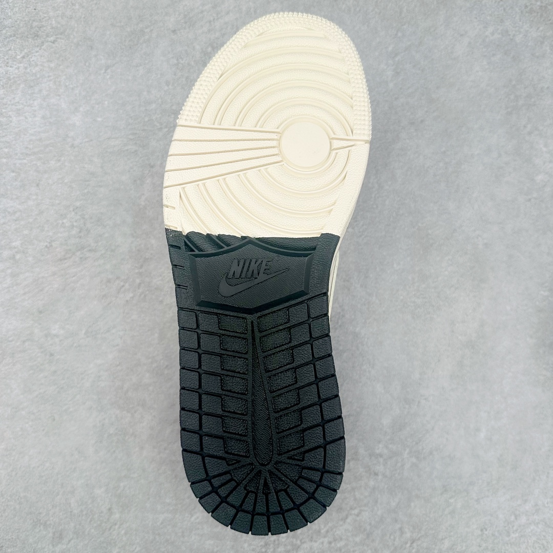 图片[9]-TS x Air Jordan AJ1 Low 倒钩低帮联名定制配色 CF3688-018 原厂内置气垫魔块 A模大底 头层小牛皮 鞋舌AJ原厂专用牛津布+AJ专用反口珍珠布+原厂无杂质高弹内里海棉+特殊封边弹力鞋带 尺码：36 36.5 37.5 38 38.5 39 40 40.5 41 42 42.5 43 44 44.5 45 46 47.5-选品中心