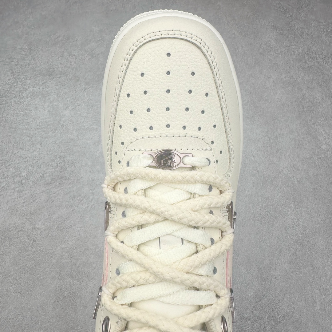 图片[4]-NK Air Force 1´07 Low 空军一号低帮百搭休闲运动板鞋 FC8110-181 柔软、弹性十足的缓震性能和出色的中底设计 横跨复古与现代的外型结合 造就出风靡全球 三十多年的Force 1 直到今天还深受青睐 尺码：36 36.5 37.5 38 38.5 39 40 40.5 41 42 42.5 43 44 44.5 45-选品中心