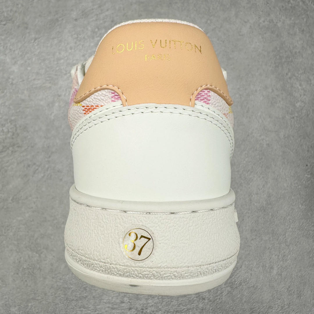 图片[8]-LV Confetti系列驴牌新款24ss 航海刺绣运动鞋是全皮材质 麂皮拼接小牛皮 刺绣版面是L家航海元素的刺绣 超级精致好看 漂亮鞋子是人间宝藏 穿漂亮鞋子的你是人间理想 你值得拥有 尺码 35-45-选品中心
