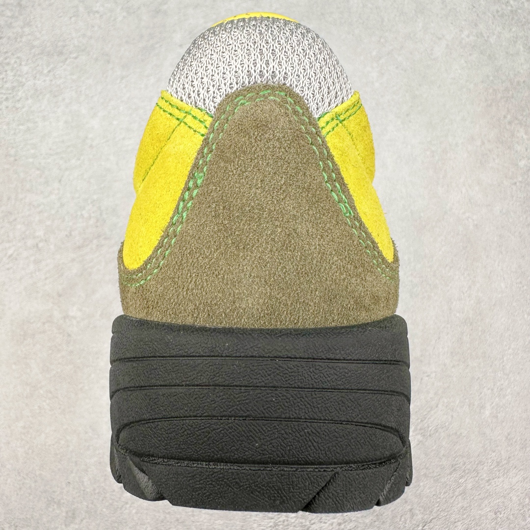 图片[8]-来自瑞典的复合式选品店 TRÈS BIEN 今番正式推出名为「TRÈS BIEN EVERYWEAR」的系列，旨在提供消费者一个适合任何场合的衣柜，其中即包括携手义大利制鞋厂牌 Diemme 合作的全新联名鞋履。 该款以 Diemme Modiva Suede Hiker 为基础，专注于时尚外观、耐用实穿性进行改造，采用绒面革鞋面搭配全皮衬里，而活泼的对比元素、撞色效果更为设计亮点，包括突出的鞋舌网眼布料、粉色橡胶鞋头、后跟加固配置等，最后搭载 Vibram® 外底完善优秀抓地力 尺码：39-45-选品中心