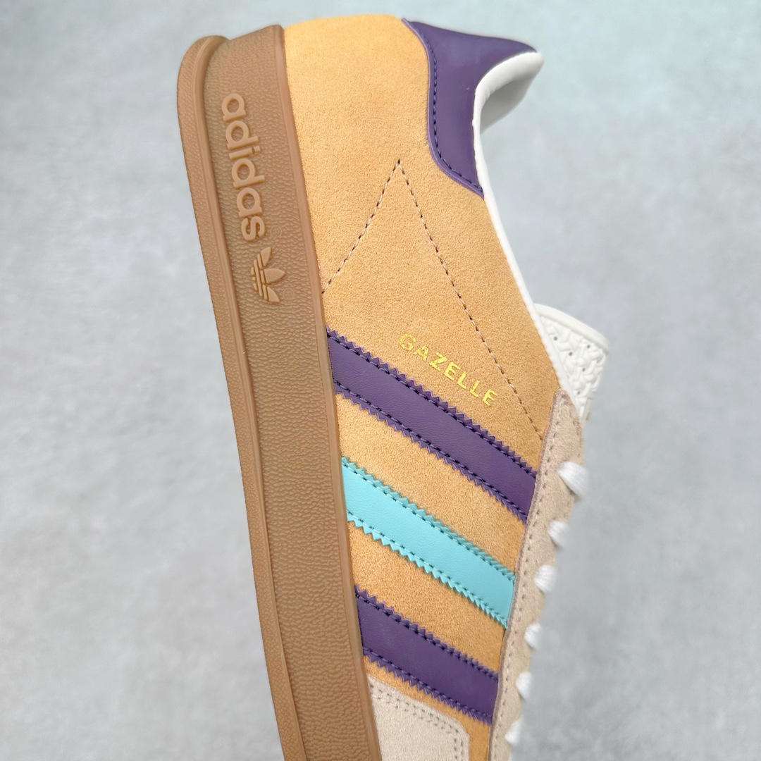 图片[6]-＃PB福利特价 AD Original Gazelle Indoor Trainers 瞪羚室内鞋系列低帮复古百搭休闲运动德训风板鞋 IG1636 高端零售特供批次 原厂定制长毛翻毛皮组合环保纤维革鞋面材质 内置环保海玻璃鞋垫 外置RB橡胶大底 产品品控稳定性领先行业 原厂全套原楦原纸板冲刀磨具开发 原厂皮料加持 原厂港宝加持定型后跟R度完美 将复古进行到底 简约流畅 三十年不变经典 这款Gazelle运动鞋 无论面料、配色、质感或设计 都只在重现其1991年原款的经典 皮革鞋面 撞色三条纹和鞋跟标的设计 力求呈现90年代的经典复古风潮 Samba火热的同时 也带动了其它的复古鞋型 Gazelle便是其中一只 Gazelle Indoor拥有包边更宽的T字型鞋头 更好的保护运动员的前掌 浓浓的复古氛围感 非常适合现在流行的Cleanfit风格 尺码：36 36⅔ 37⅓ 38 38⅔ 39⅓ 40 40⅔ 41⅓ 42 42⅔ 43⅓ 44 44⅔ 45 46-选品中心