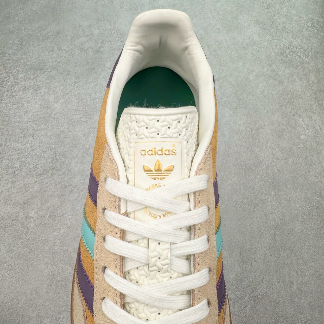 图片[5]-＃PB福利特价 AD Original Gazelle Indoor Trainers 瞪羚室内鞋系列低帮复古百搭休闲运动德训风板鞋 IG1636 高端零售特供批次 原厂定制长毛翻毛皮组合环保纤维革鞋面材质 内置环保海玻璃鞋垫 外置RB橡胶大底 产品品控稳定性领先行业 原厂全套原楦原纸板冲刀磨具开发 原厂皮料加持 原厂港宝加持定型后跟R度完美 将复古进行到底 简约流畅 三十年不变经典 这款Gazelle运动鞋 无论面料、配色、质感或设计 都只在重现其1991年原款的经典 皮革鞋面 撞色三条纹和鞋跟标的设计 力求呈现90年代的经典复古风潮 Samba火热的同时 也带动了其它的复古鞋型 Gazelle便是其中一只 Gazelle Indoor拥有包边更宽的T字型鞋头 更好的保护运动员的前掌 浓浓的复古氛围感 非常适合现在流行的Cleanfit风格 尺码：36 36⅔ 37⅓ 38 38⅔ 39⅓ 40 40⅔ 41⅓ 42 42⅔ 43⅓ 44 44⅔ 45 46-选品中心