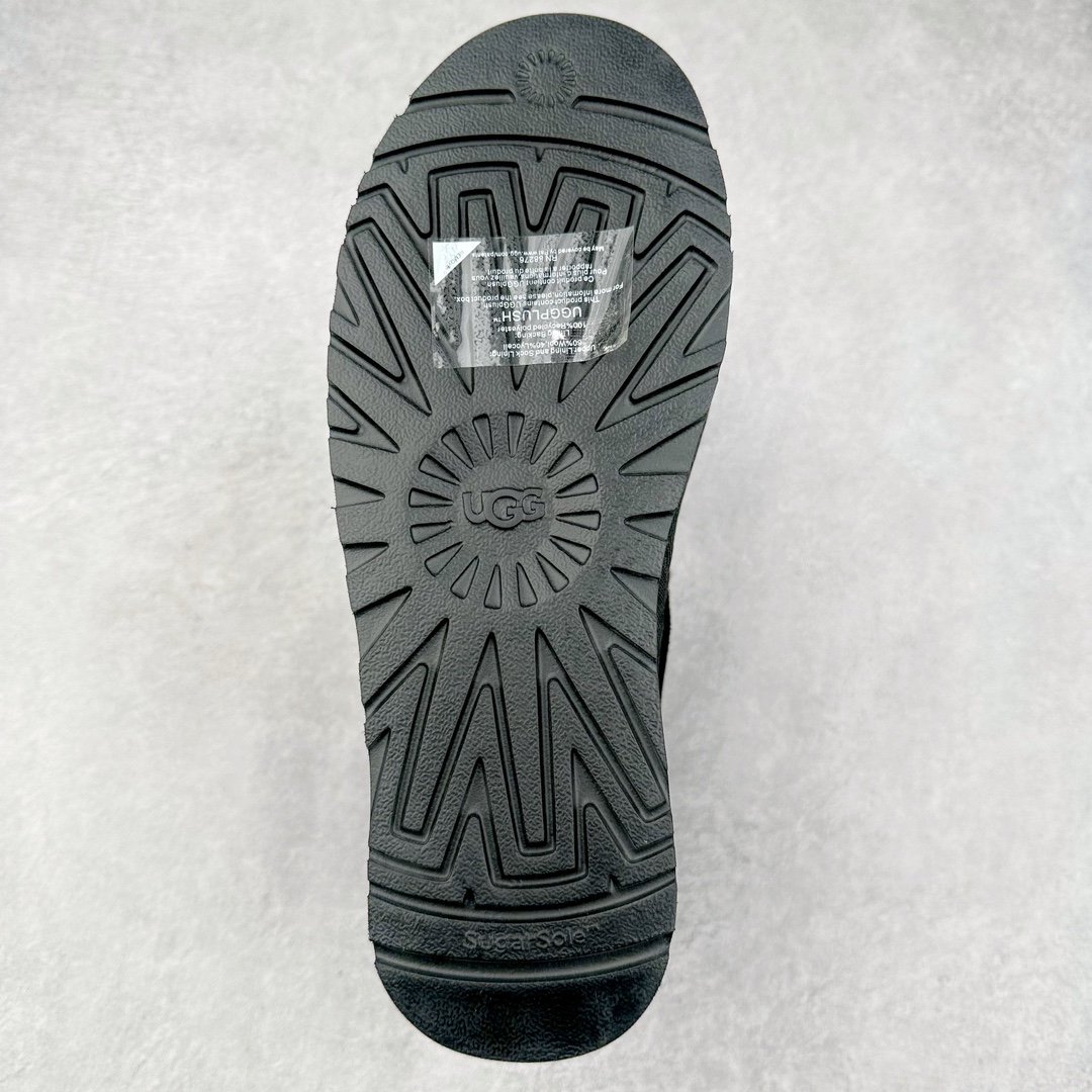 图片[9]-＃SP原厂 UGG 0554 双扣贴秋冬羊皮毛一体雪地靴 全鞋采用ZP同厂 隆丰A级澳洲进口羊皮毛一体 品牌代工厂生产线 完全遵循ZP工艺流程 代工厂原厂版师 秉承无原鞋不开发选择 注重每一处细节 市面最正版型 TREADLITE\\\”轻翼\\\”科技外底 轻便/耐用/柔韧/桩型【售后郑重承诺】一个月内若出现重大脱胶/断底等质量问题 直接为您换新！尺码：35 36 37 38 39 40-选品中心